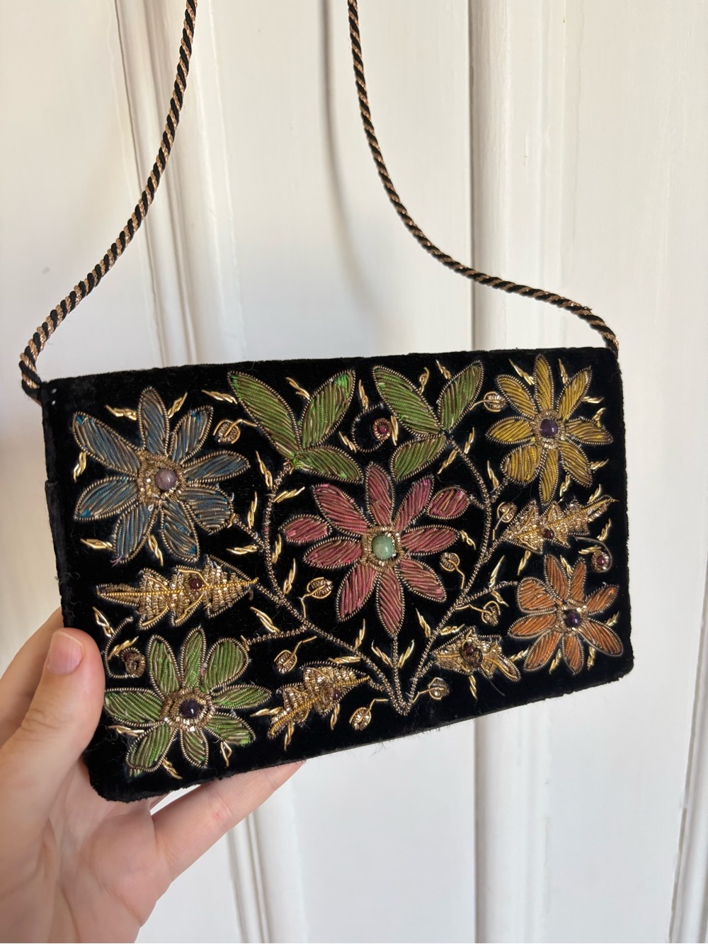 Vintage Embroidered Black Velvet Floral Evening Clutch